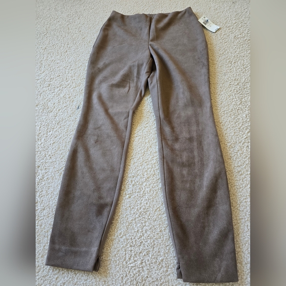 🌈NWT Alfani Faux Suede Front Leggings Size Small - Picture 1 of 9